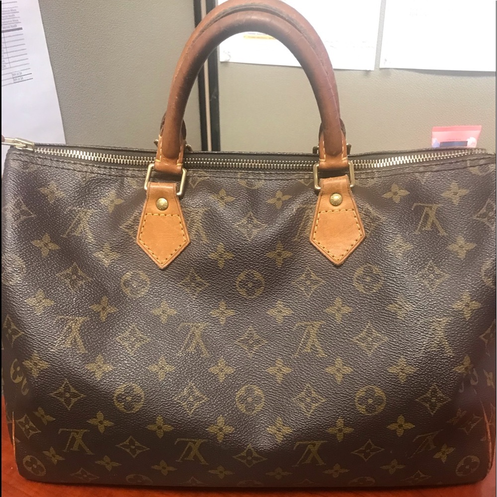 Authentic Vintage Louis Vuitton Speedy 30
